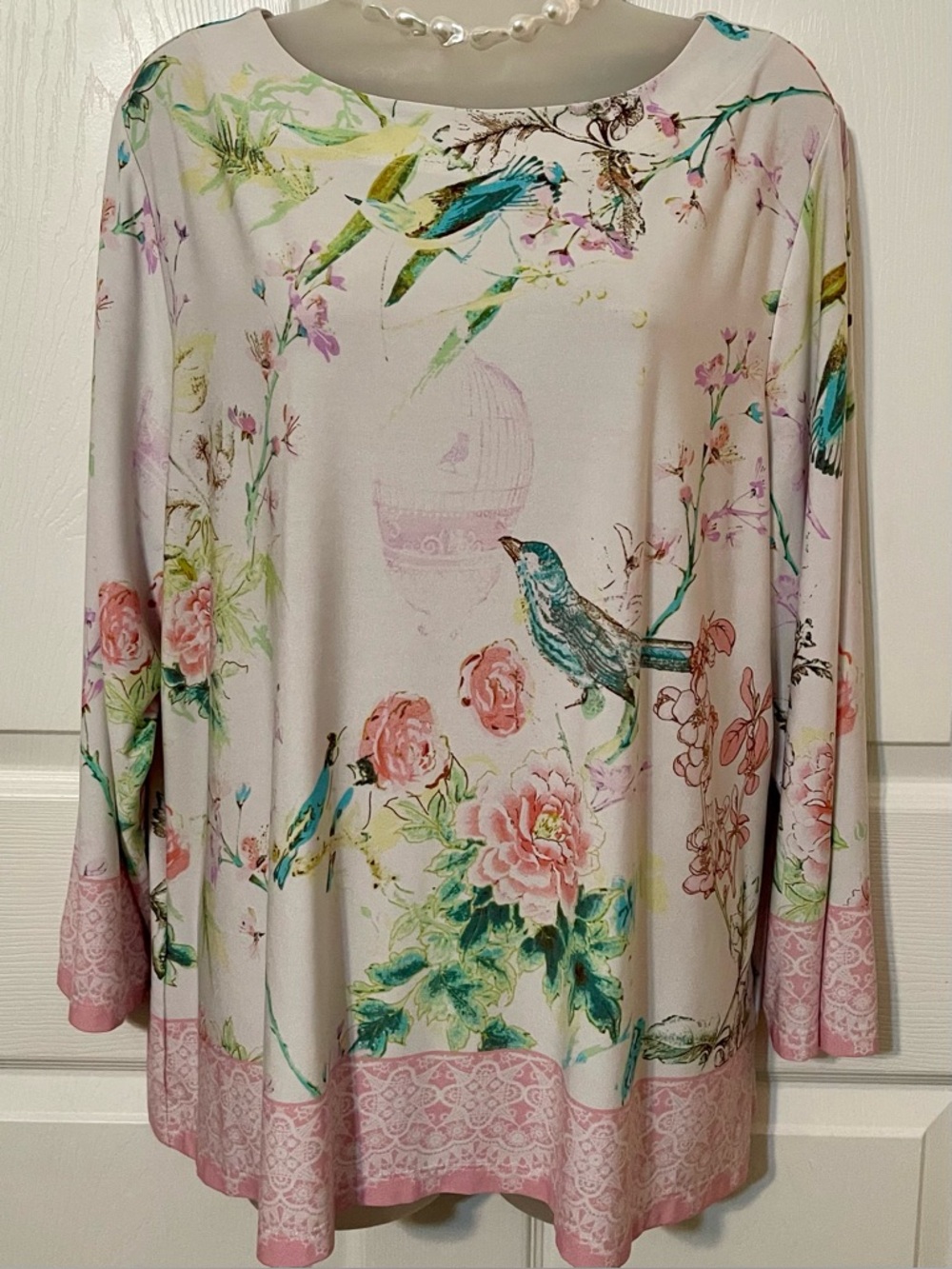 INVESTMENTS Floral Bird Print Long Sleeve Knit Blouse in Soft Pink & Cream 2X